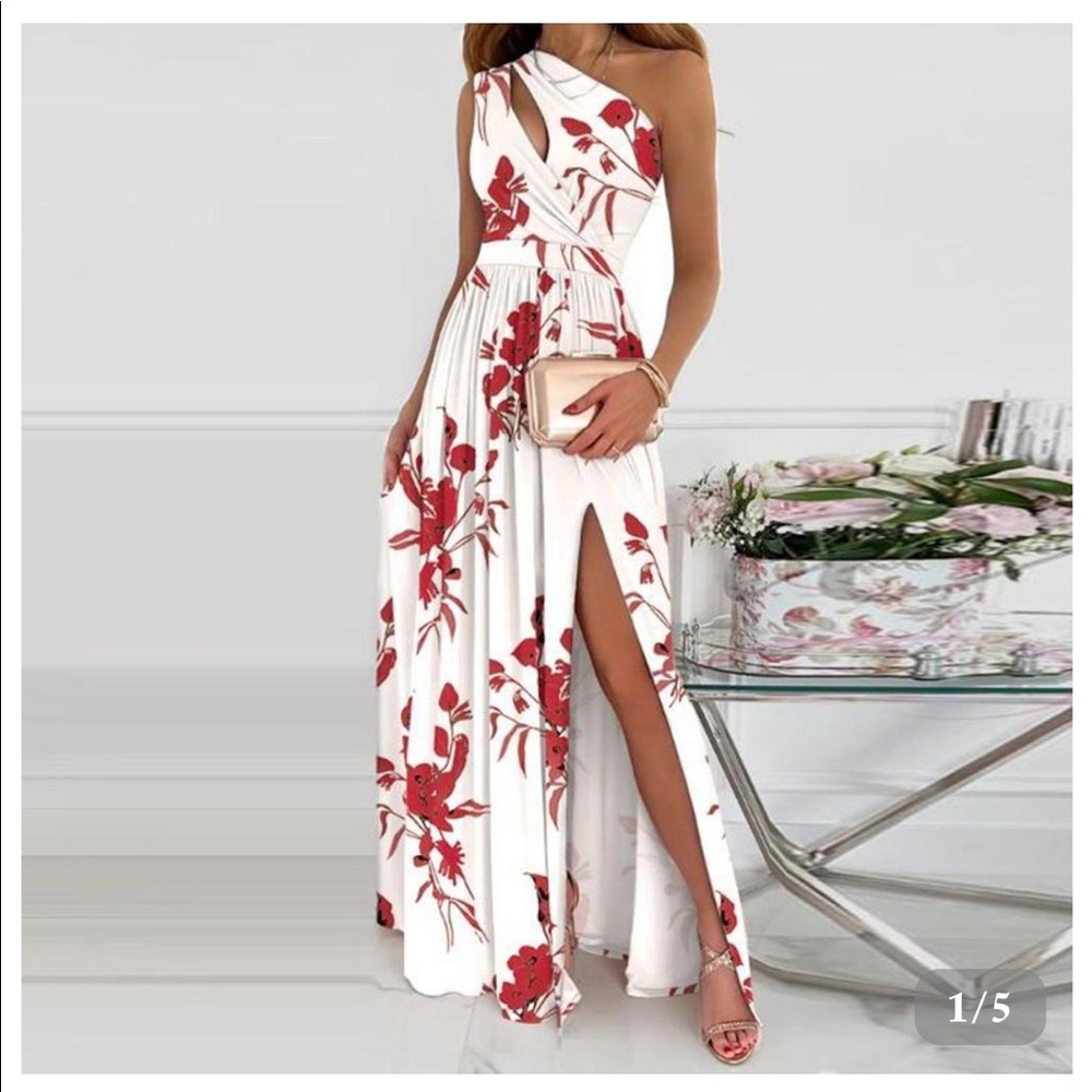 NWT Romantic Red Flower Asymmetrical Keyhole Maxi Dress XL LONG - NEVER …